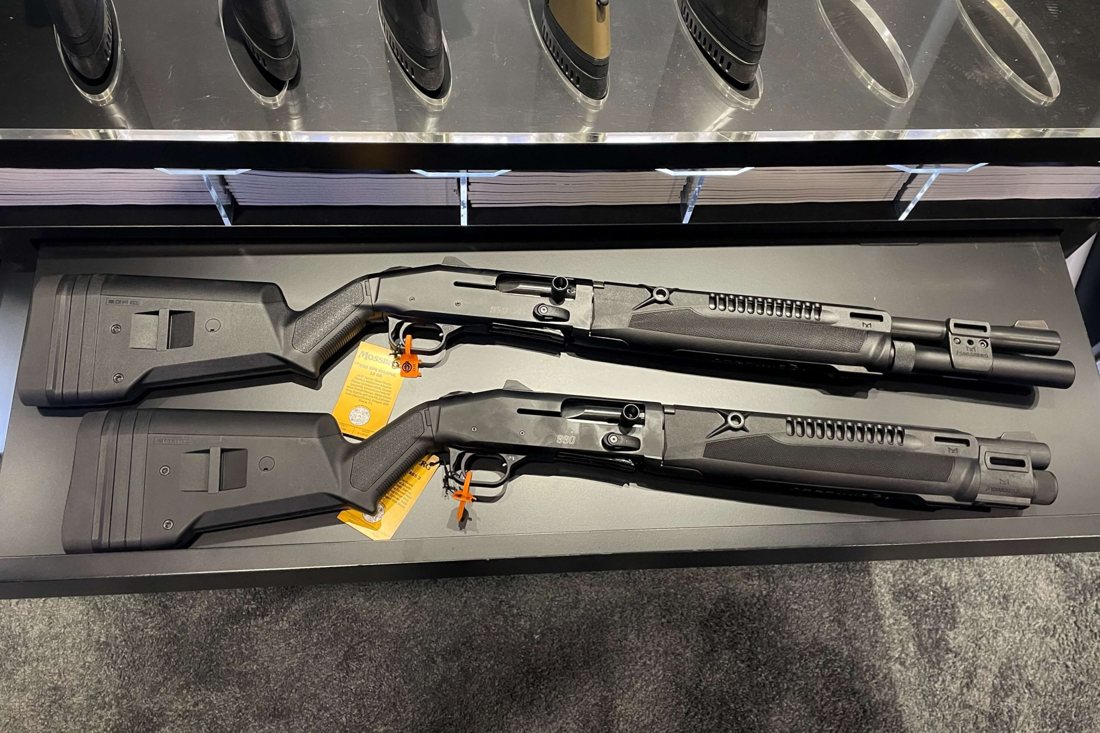 Mossberg 990 SPX Magpul 12 Gauge Semi-Auto Shotgun